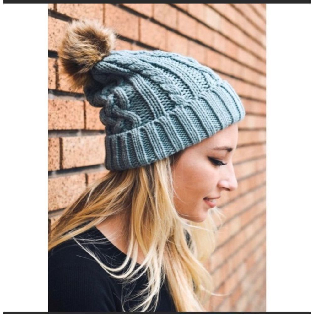 Mint CABLE KNIT FUR POM BEANIE TOBOGGAN HAT‎